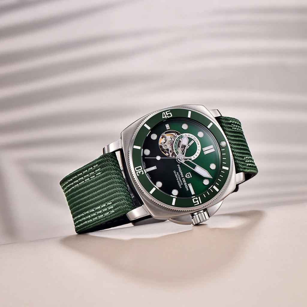 Pagani Design Infinity Green - Dial