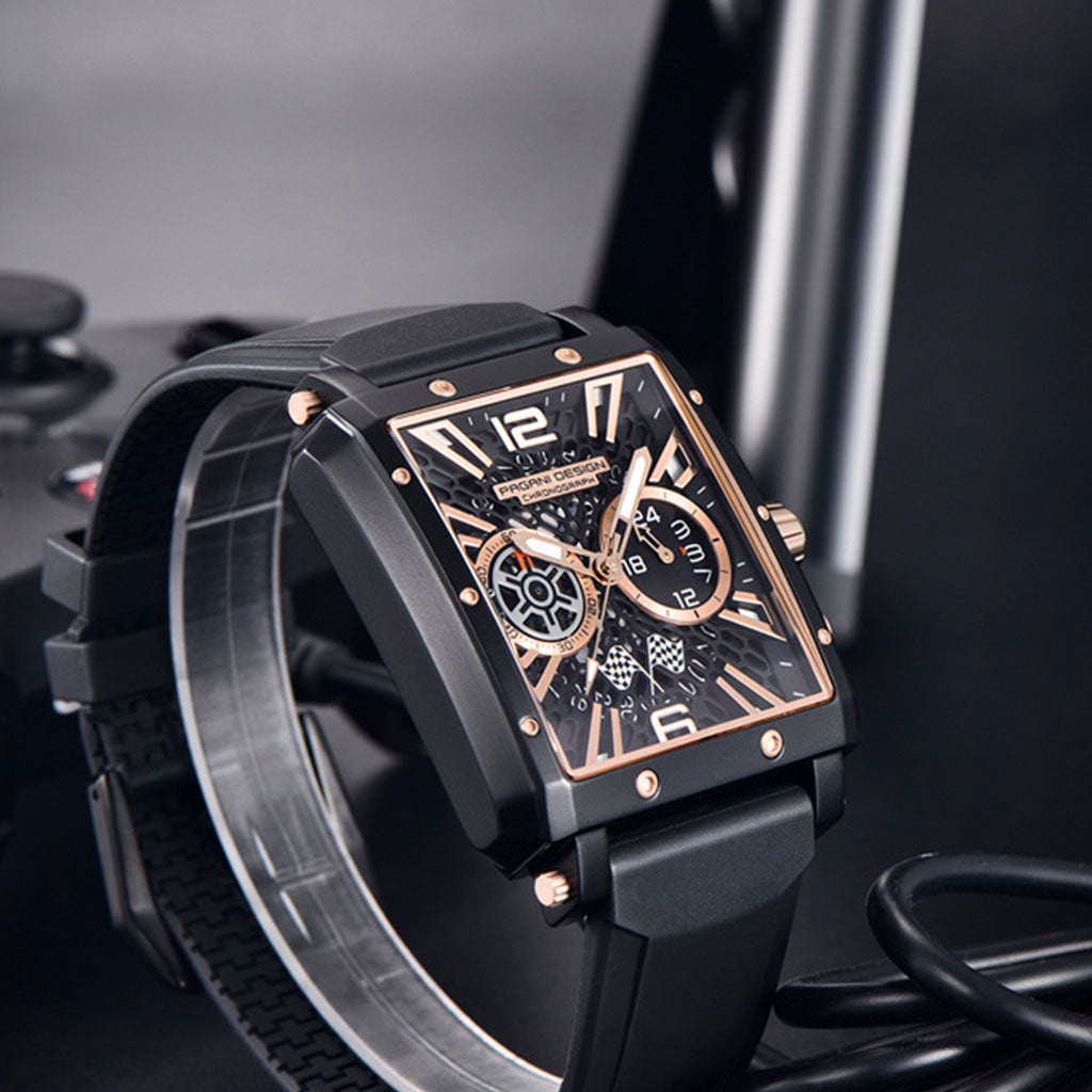 Pagani Design Mônaco Gold Black - On the wrist