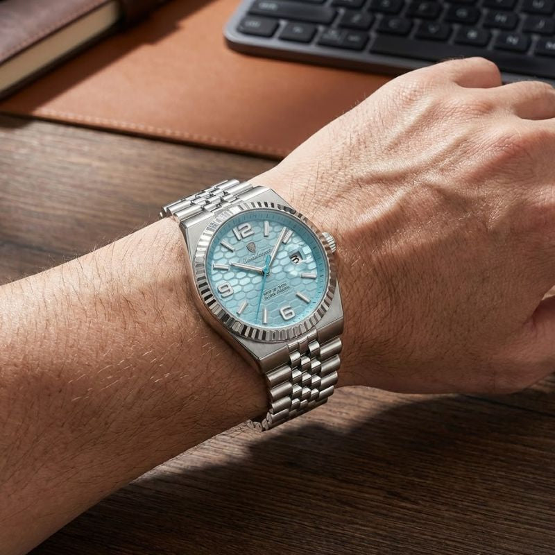 Poedagar Altieri Mint - On the wrist