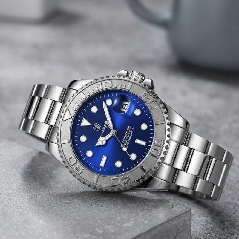 Poedagar Submariner Silver Blue - On the wrist