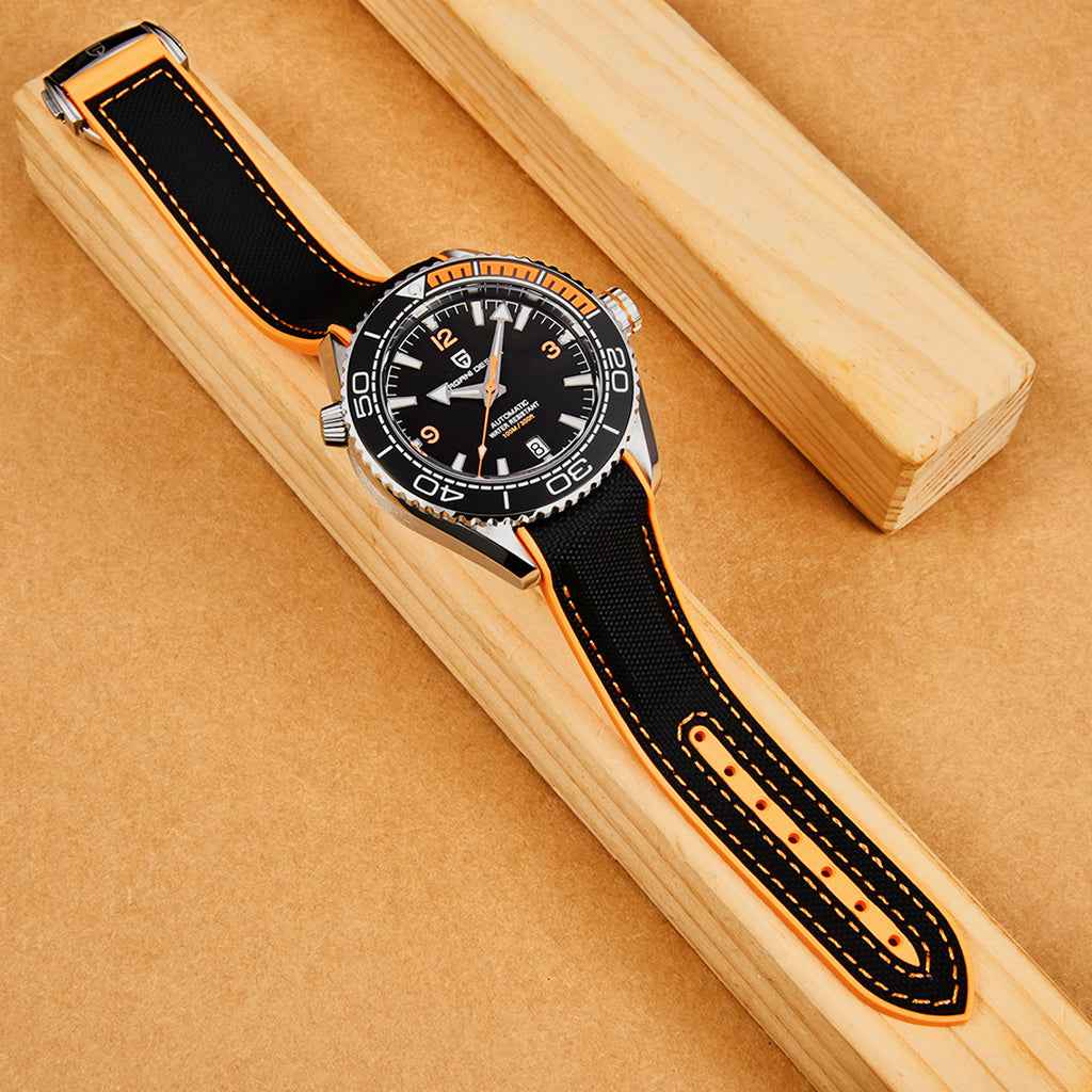 Pagani Design Clermont Orange - Case and bracelet