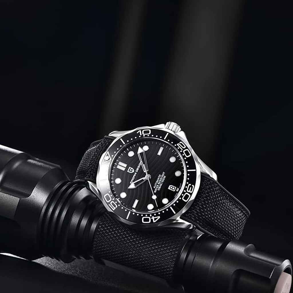 Pagani Design Veracius Black - Presentation