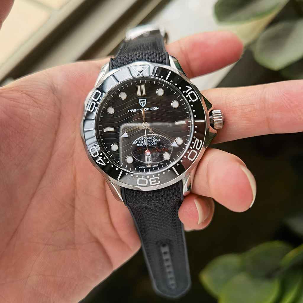 Pagani Design Veracius Black - On the wrist
