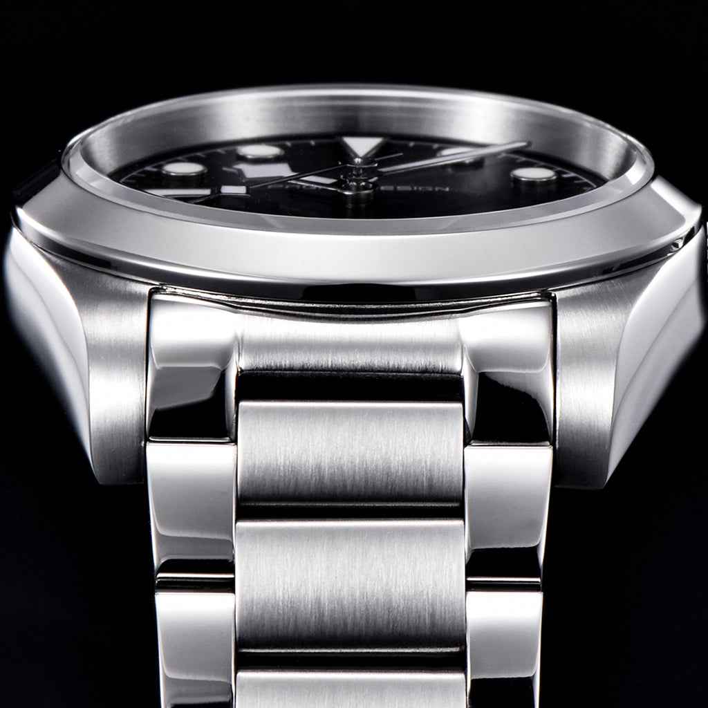 Pagani Design Columbus Black - Case and bracelet