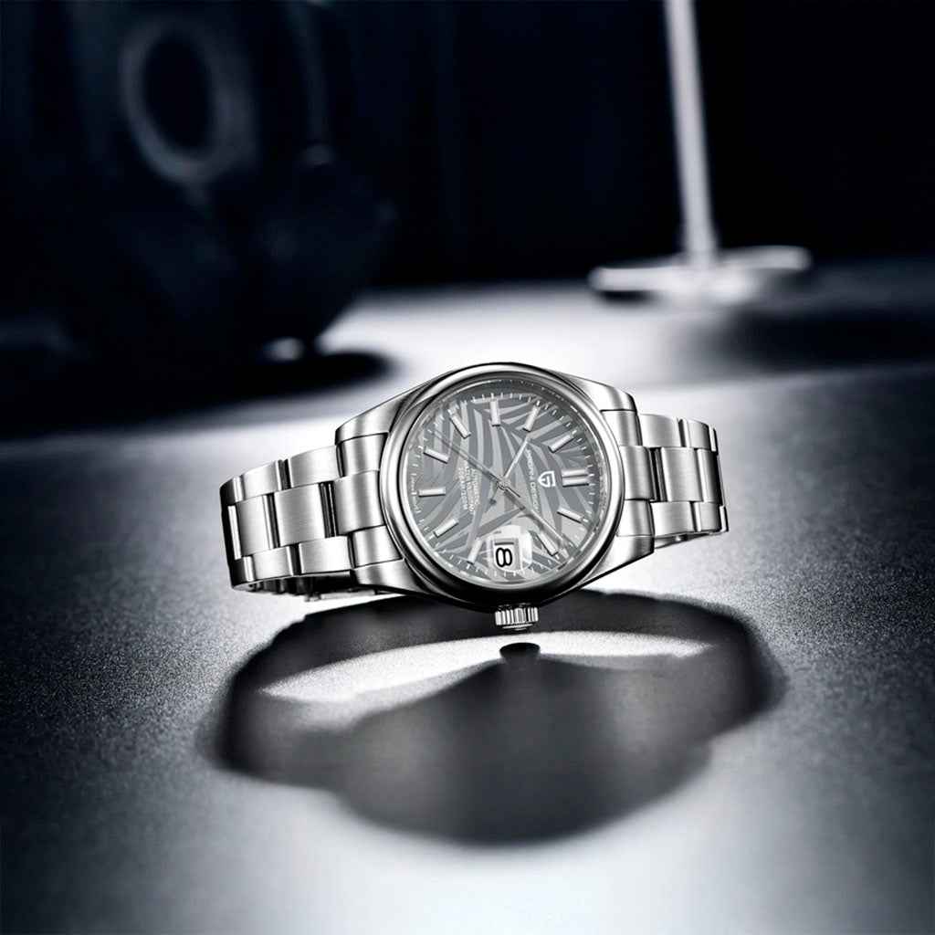 Pagani Design Leaf White - On the wrist