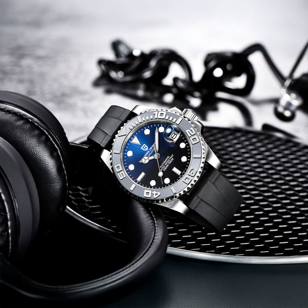 Pagani Design Explorer Blue and Gray Sport Edition - On the wrist