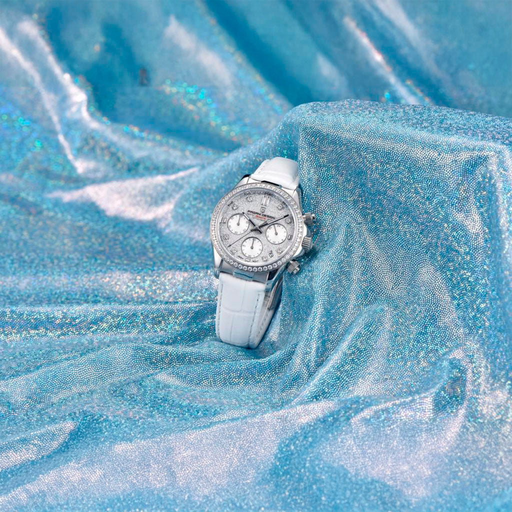 Women's Watch Pagani Design Daisy White - On the wrist