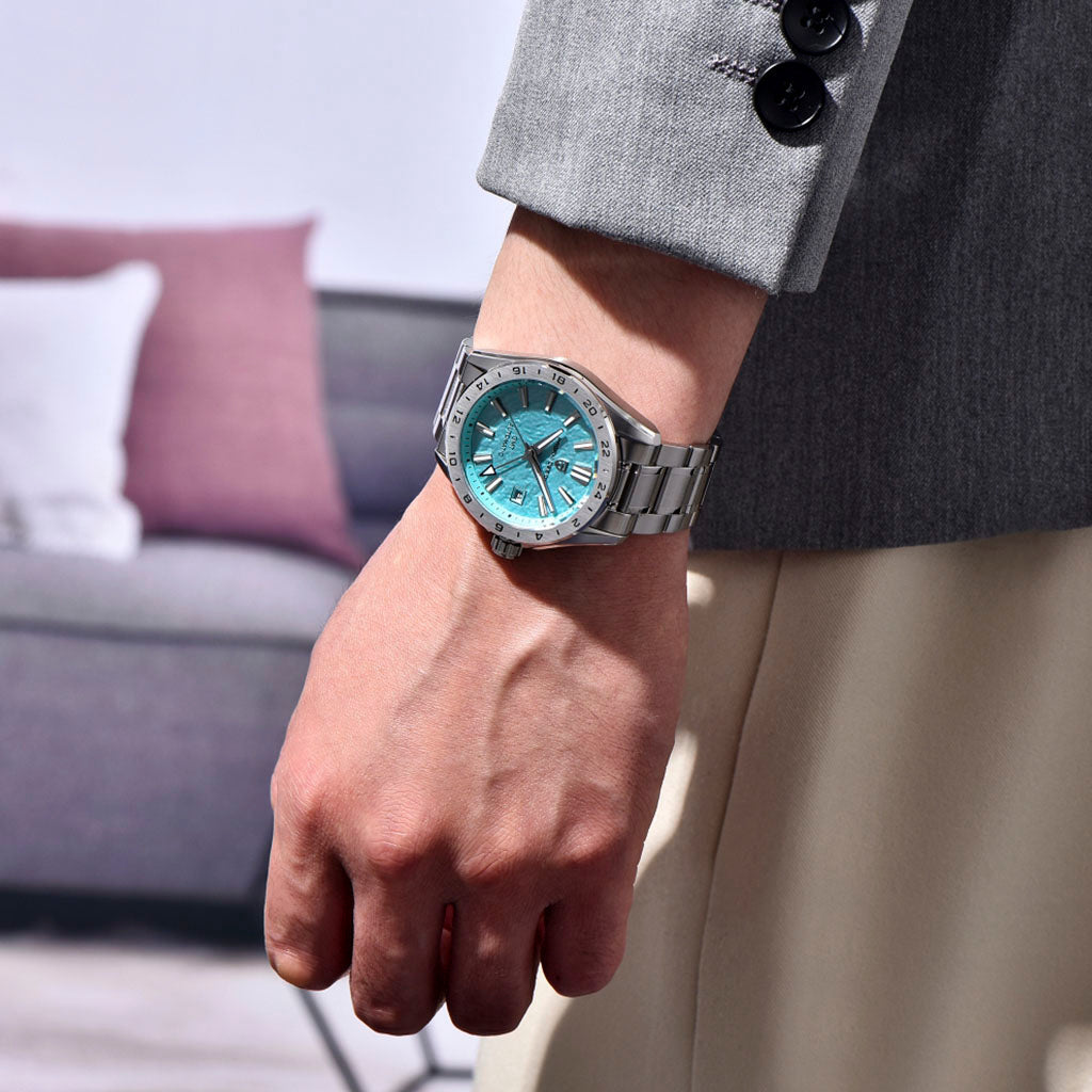 Pagani Design Seeker Turquoise - Case and bracelet