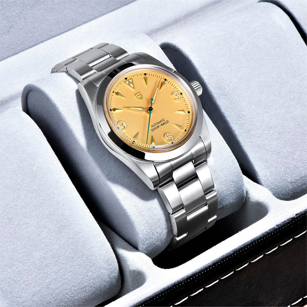 Pagani Design Marseille Gold - Case and bracelet