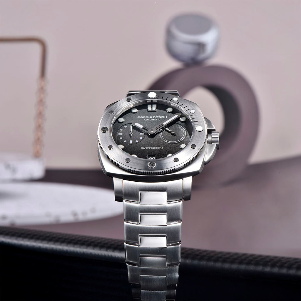 Pagani Design Numberg Grey City Edition - Dial