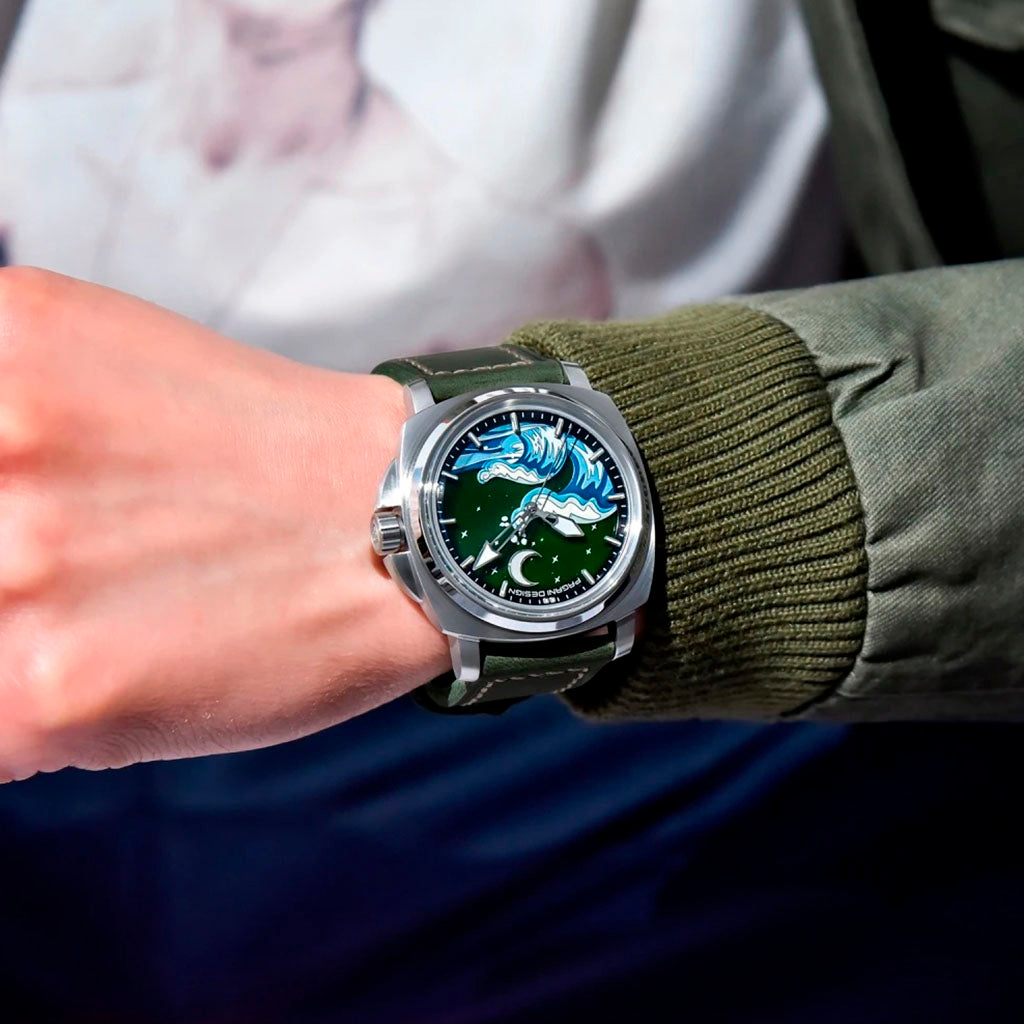 Pagani Design Wave Silver Green - On the wrist